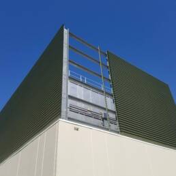 Loma Linda Chiller Plant, Green louvered screenwall, partial installation